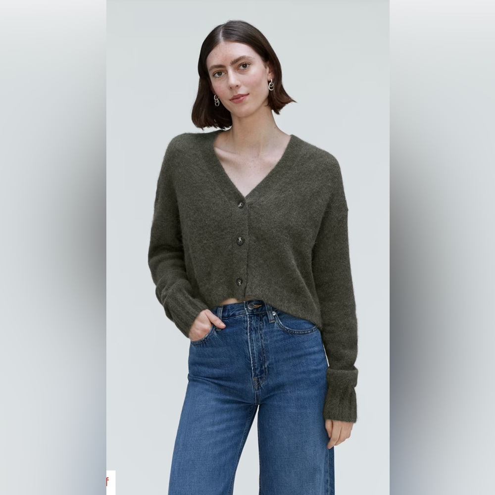 Everlane The Alpaca V-Neck Cropped Cardigan